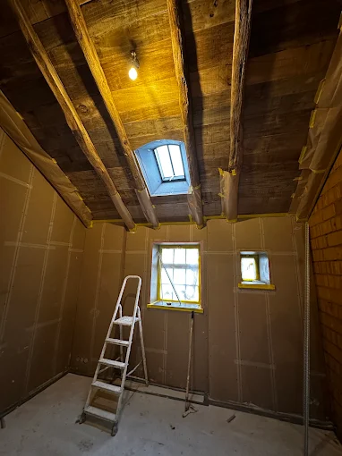 Bakstenen koepelplafond met daklicht